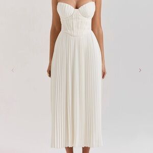 House of CB White Strapless Dress